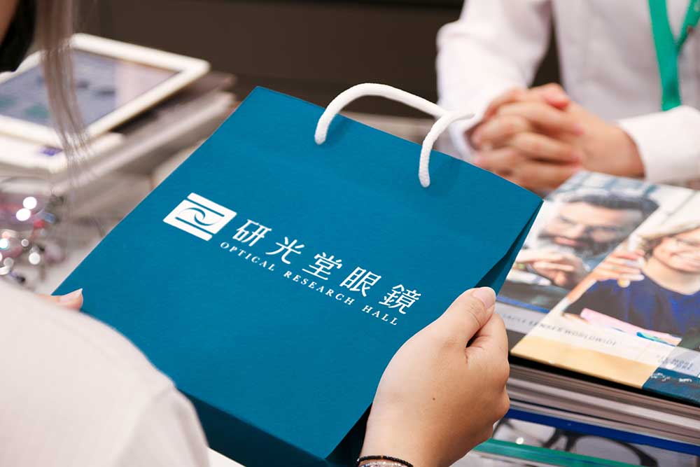 研光堂眼鏡，專業(yè)仔細(xì)，為您提供絕佳選擇