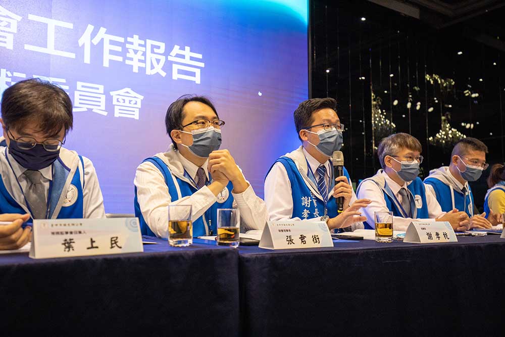 臺中市驗光師公會,會員代表大會暨繼續教育課程,邁向800人的會員數! 24 臺中市驗光師公會,會員代表大會暨繼續教育課程,邁向800人的會員數!