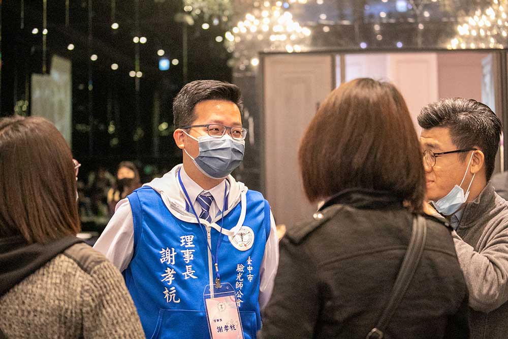 臺中市驗光師公會,會員代表大會暨繼續教育課程,邁向800人的會員數! 14 臺中市驗光師公會,會員代表大會暨繼續教育課程,邁向800人的會員數!